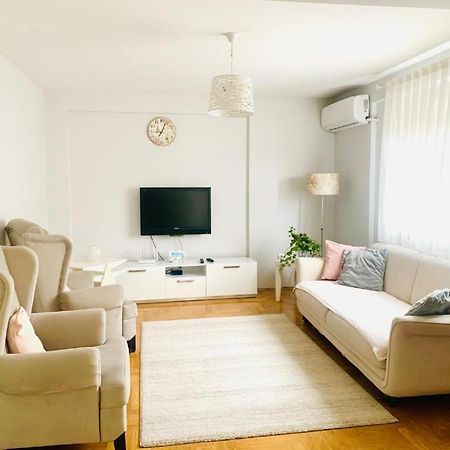 Cozy City Center Apartment Prizren Extérieur photo