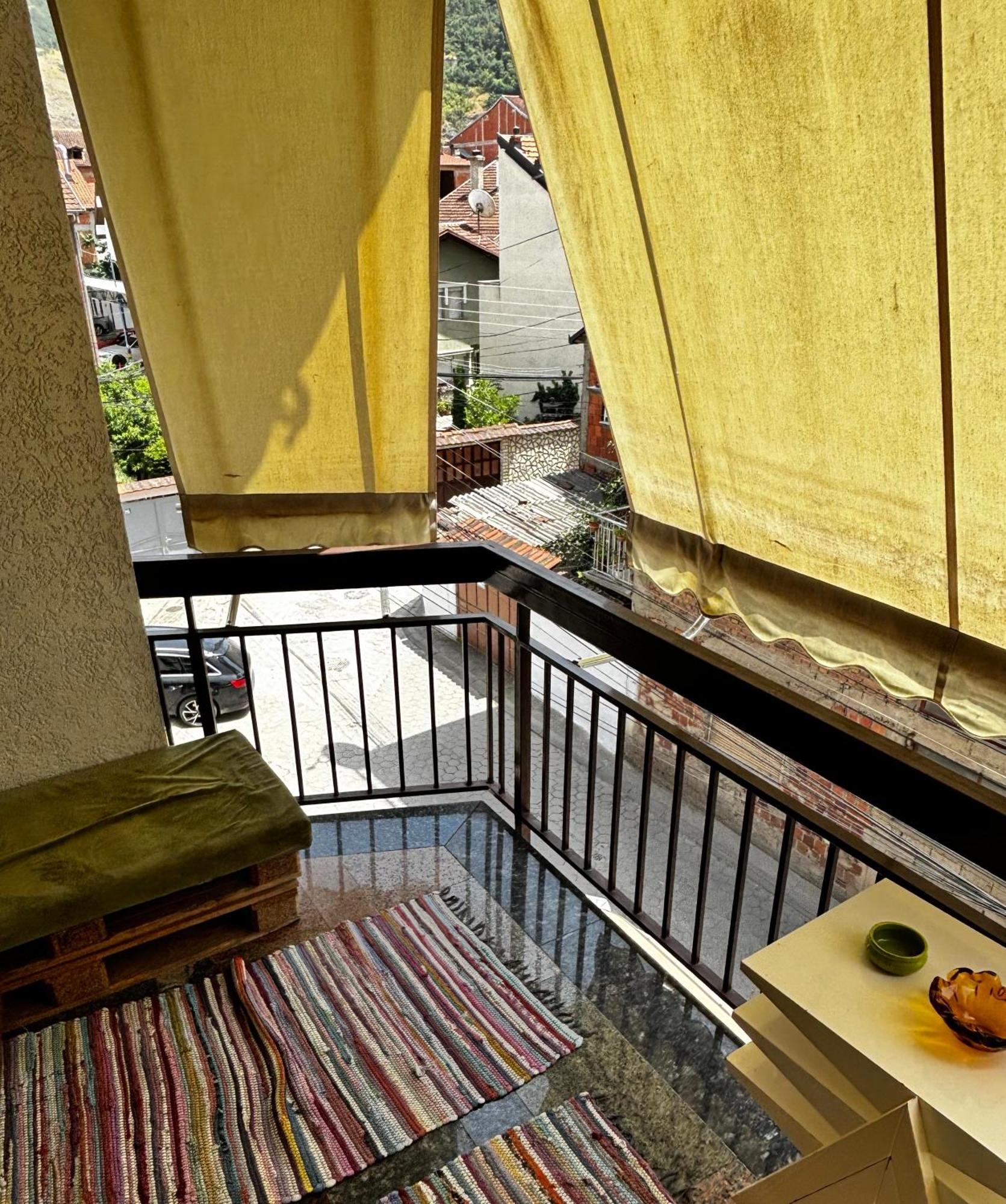 Cozy City Center Apartment Prizren Extérieur photo